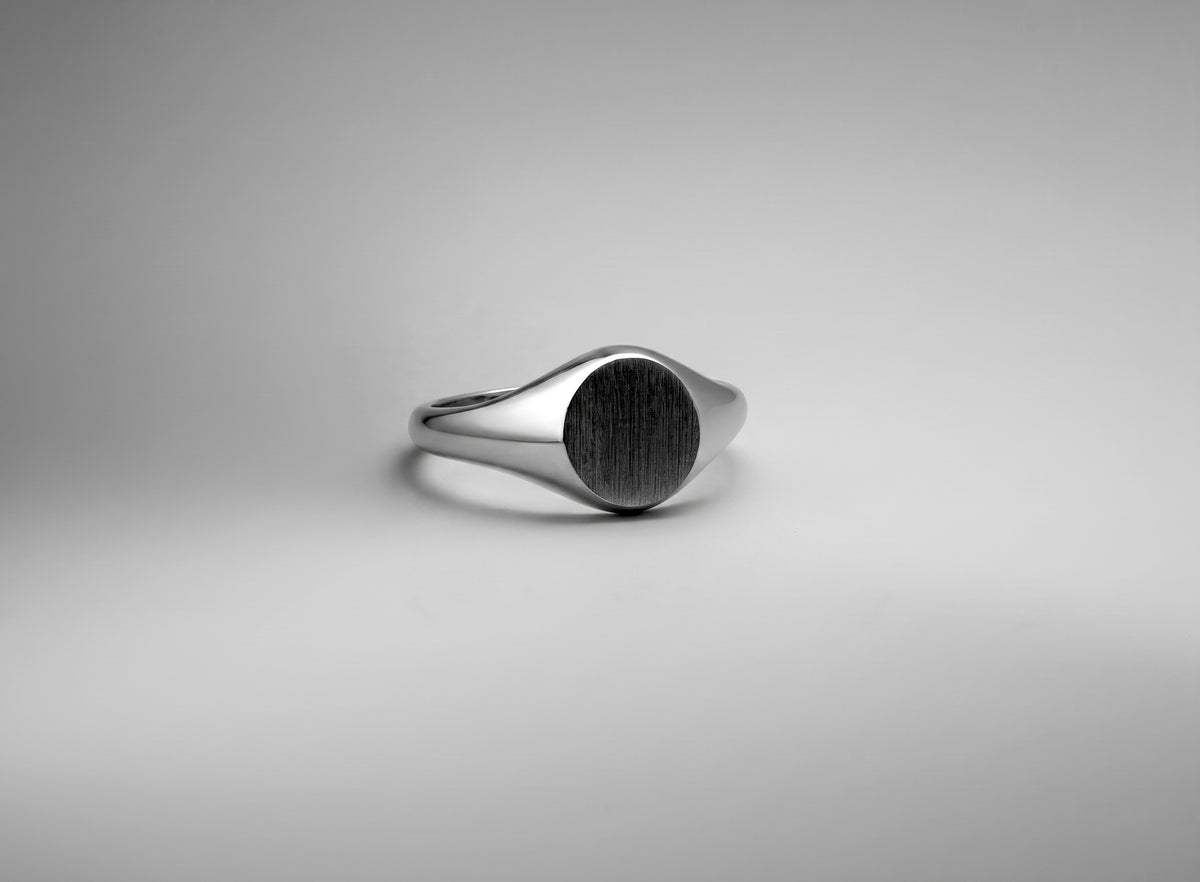 Chevalière ovale mini 8x8,4mm
