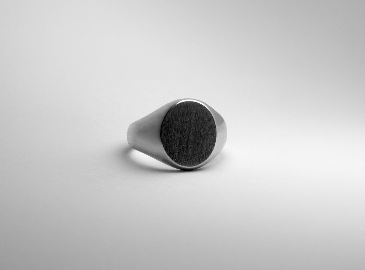 Chevalière ovale medium 11,4x14mm